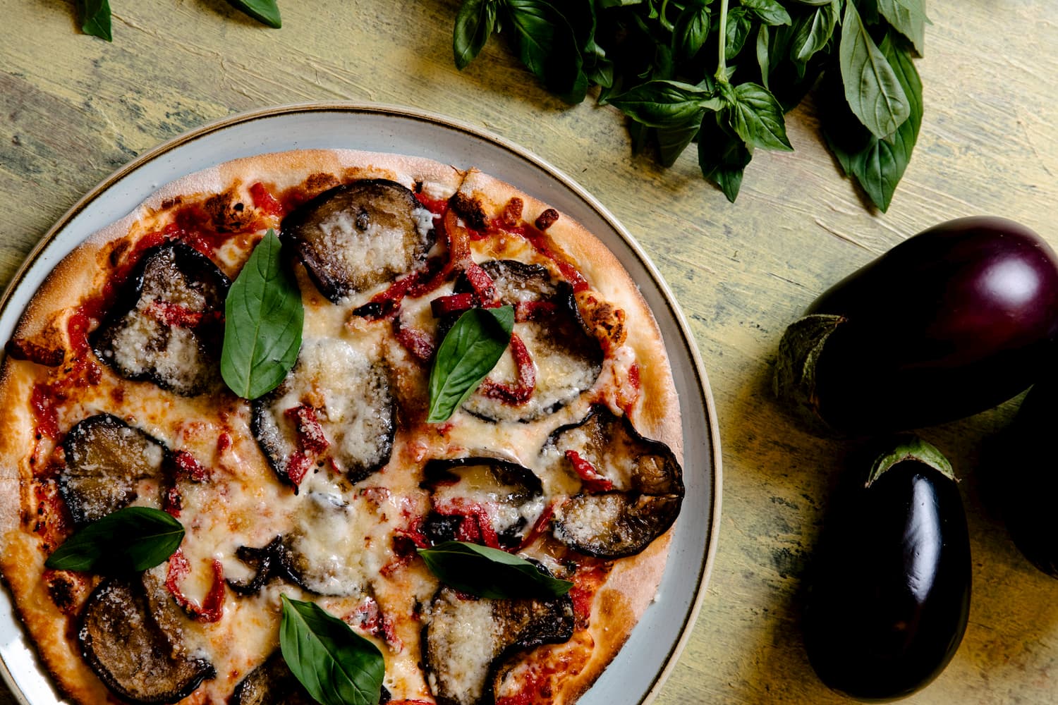 Vegetarian Pizza with Eggplant