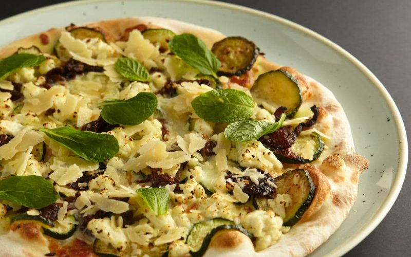Can vegans still enjoy pizza?